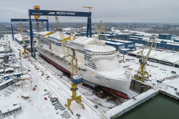 Costa Cruceros celebra la botadura del Costa Toscana